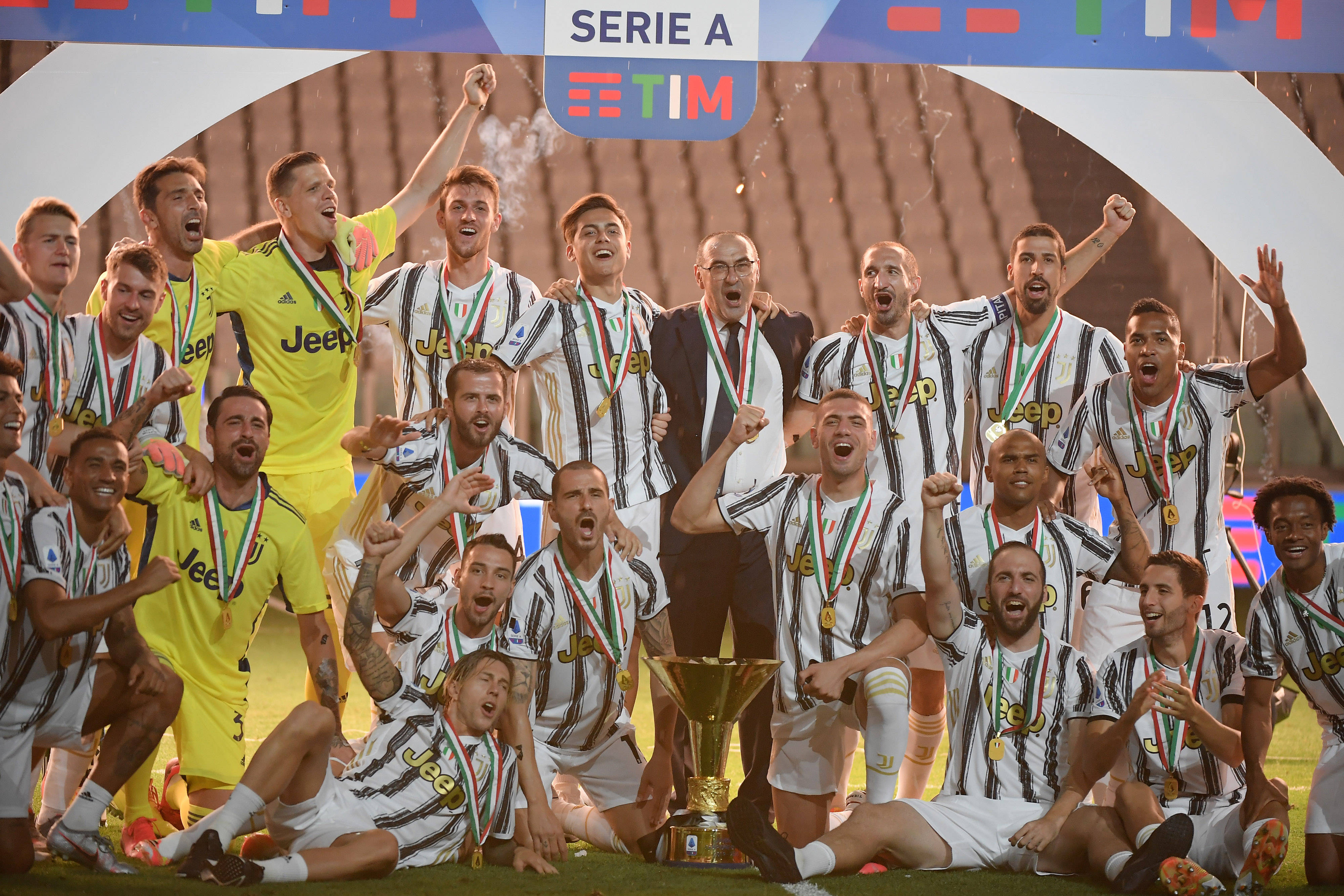 威尔斯通过 威尔斯通过