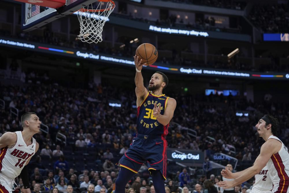 球员发挥 球员发挥